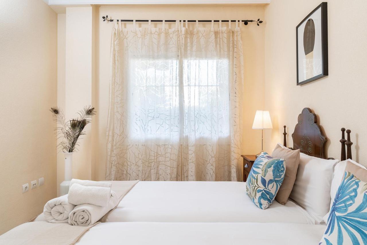 Blonzu Safari Apartman Benalmádena Kültér fotó