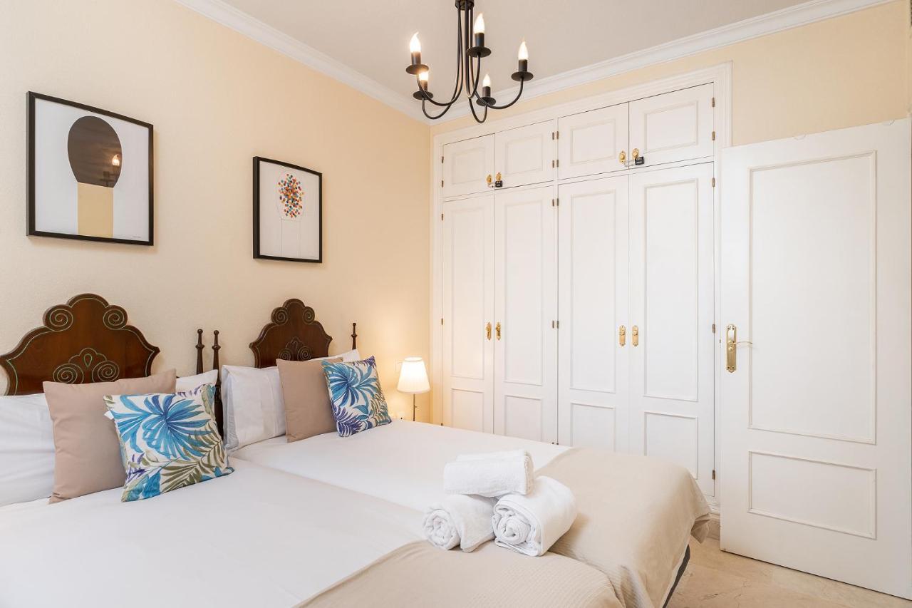 Blonzu Safari Apartman Benalmádena Kültér fotó